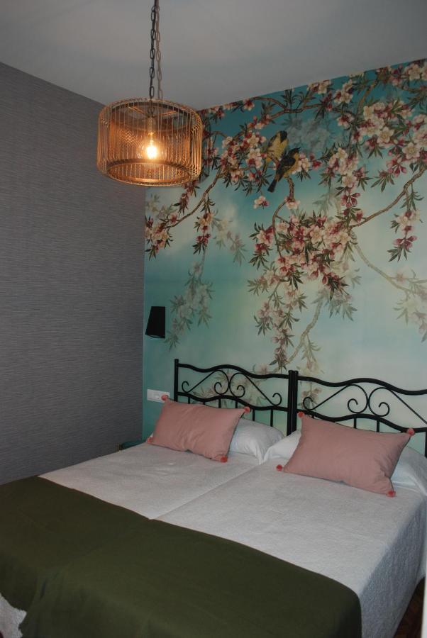 Hostal Avenida Madrid Luaran gambar