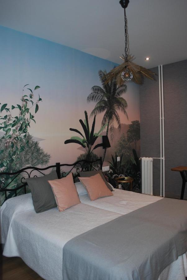 Hostal Avenida Madrid Luaran gambar
